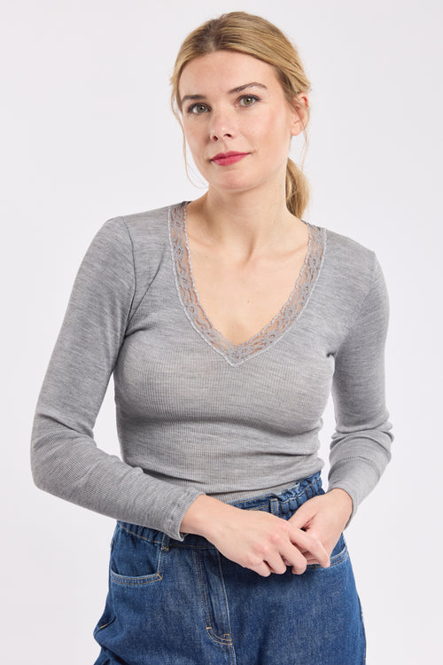 T-shirt with embroidered V-neck – wool and silk - Armor-lux - 4